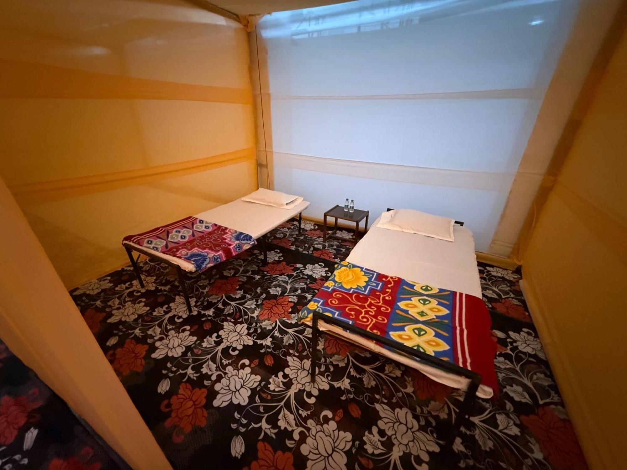 Arail Tent City Kumbh Cottage Mahakumbh -Near Arail Ghat And Naini Station Αλλαχαμπάντ Εξωτερικό φωτογραφία